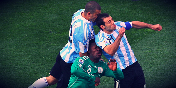 concussion symptoms, head injury, symptoms of concussion, signs of concussion, soccer concussion